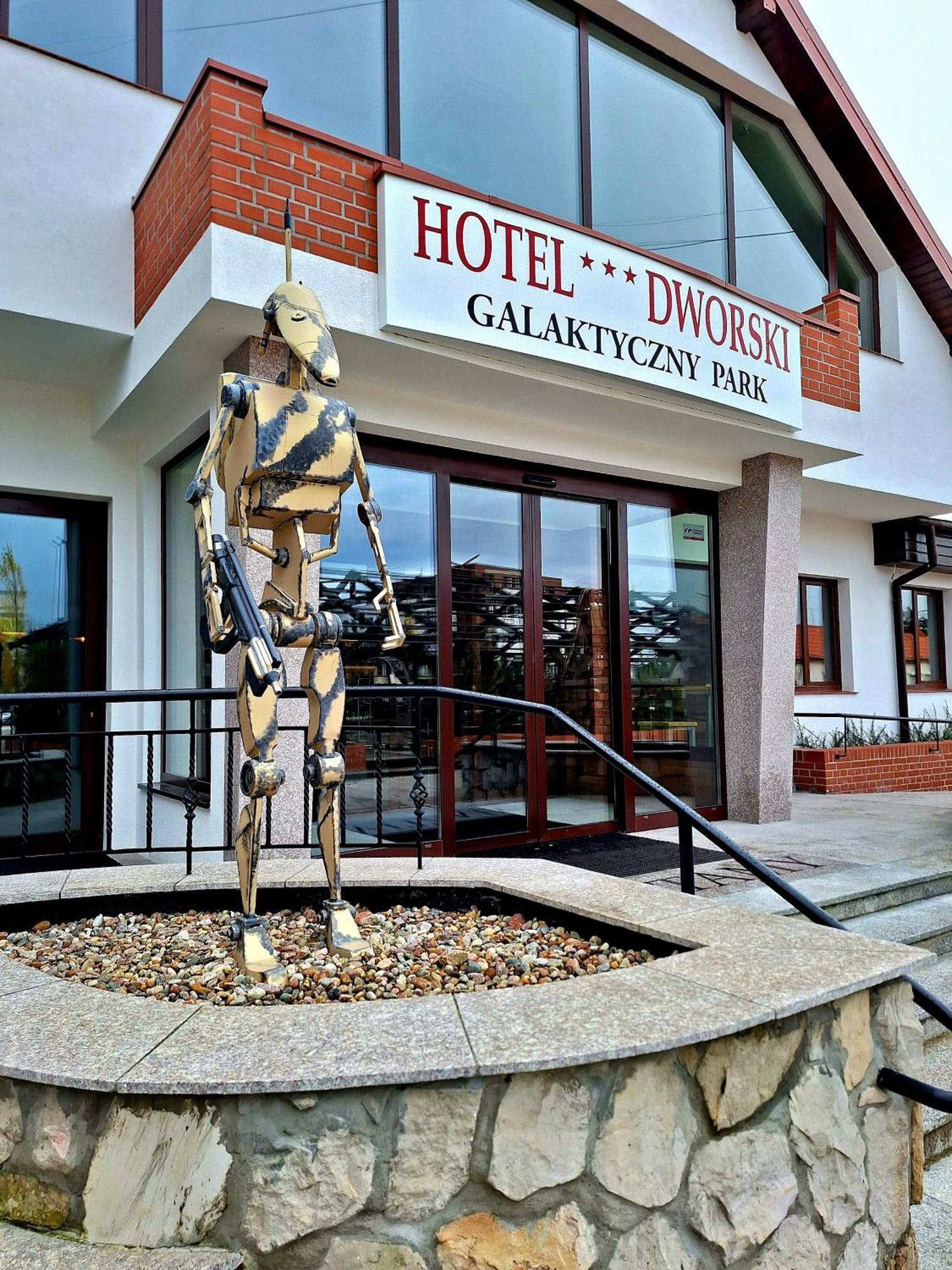 Hotel Dworski Galaktyczny Park Warzymice Exterior foto